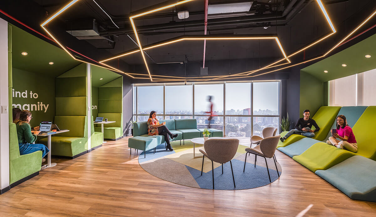 Diseno de oficinas Globant Peru por Contract Workplaces